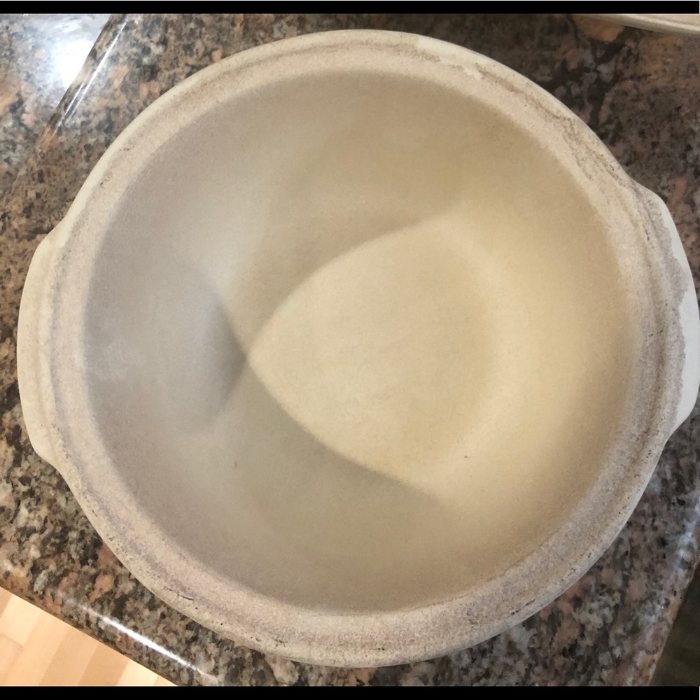 *SOLD* New Pampered Chef Stoneware Big Round Bowl